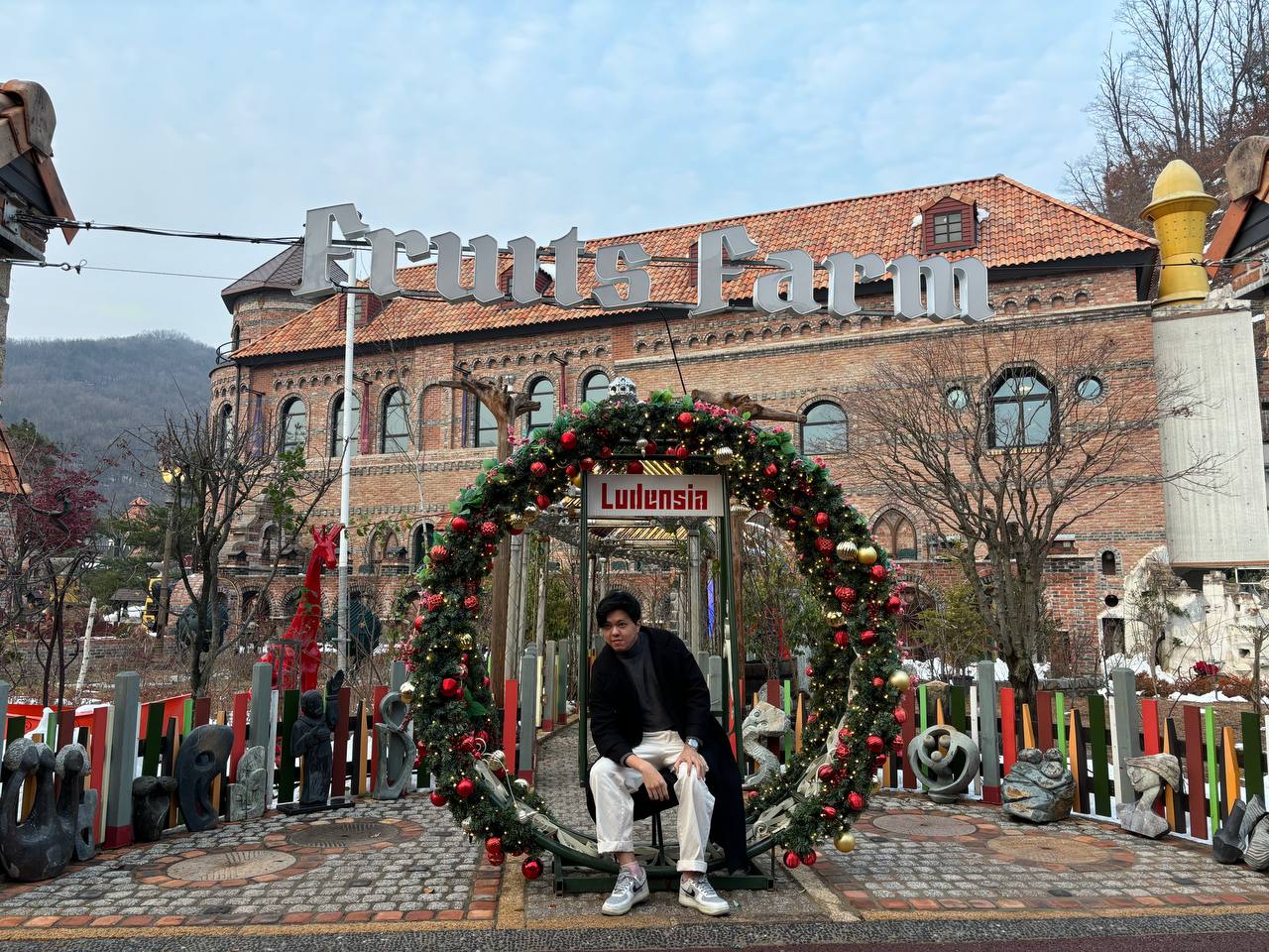Ludensia, during Christmas with festive decorations and lights